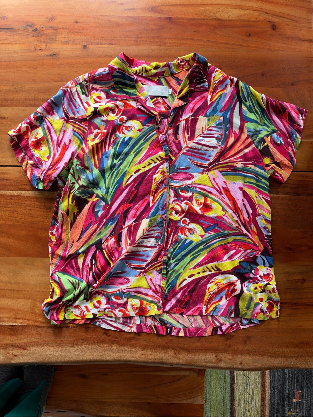 Jams World Women’s Multicolor Tropical Floral Hawaiian Print Button-Front Blouse